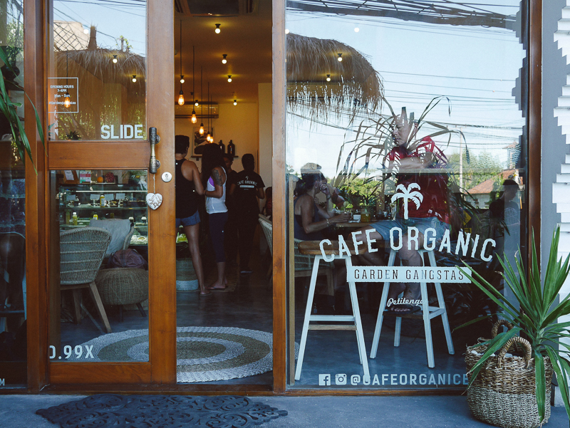 Cafe organic facade