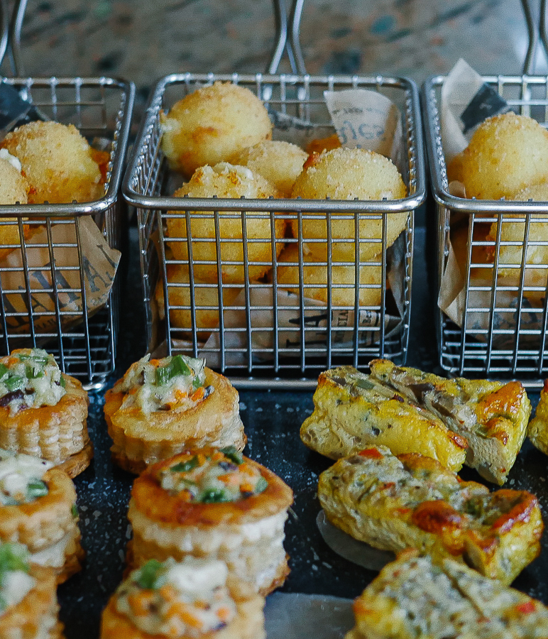 the-salad-room-tapenade-discovery-primea-croquetas